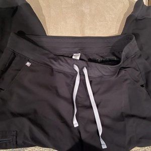 Figs Black Zamora Petite Jogger Scrub Pants